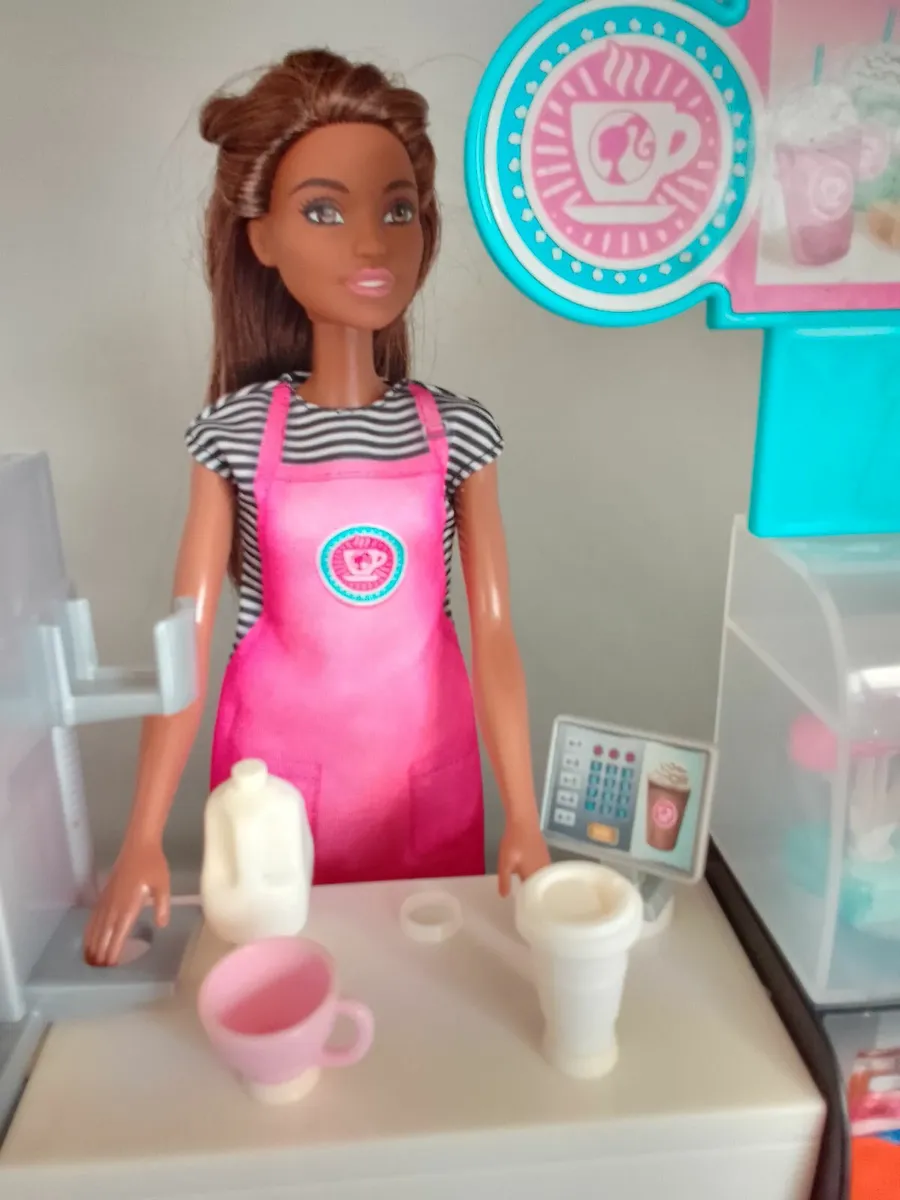 Barbie Coffee Shop with Doll - Image 3