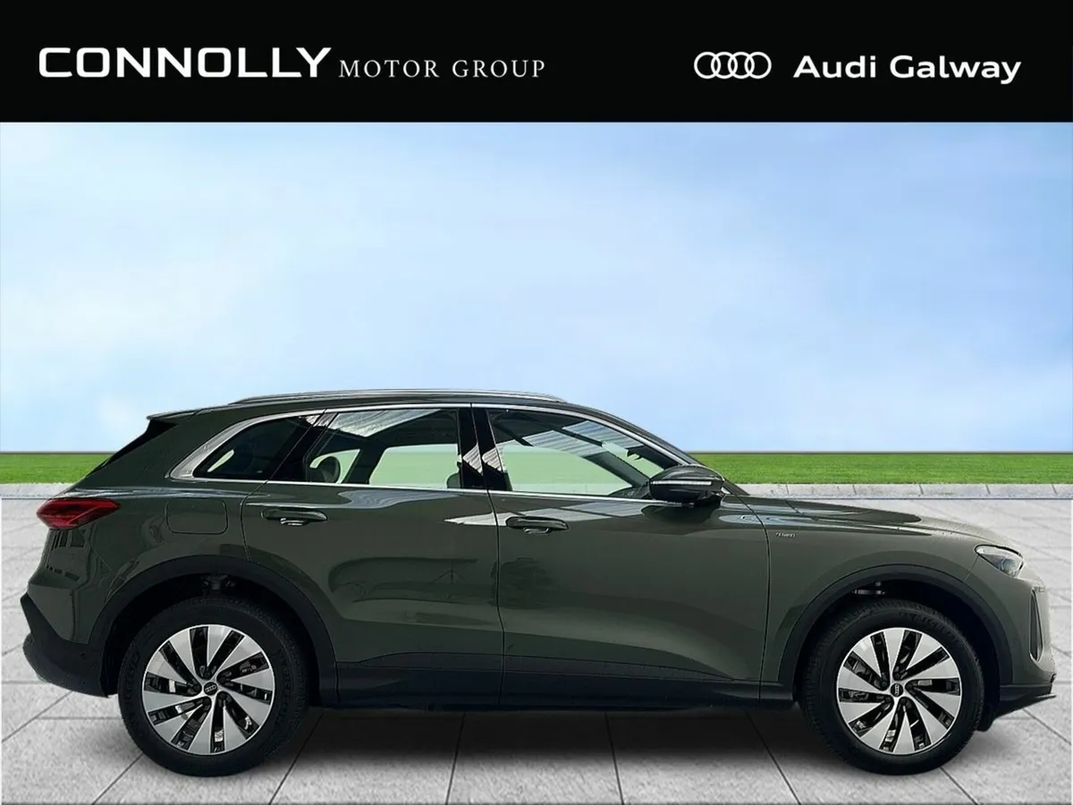 Audi Q5 SE E-HYBRID QUATTRO 299BHP AUTO - Image 4