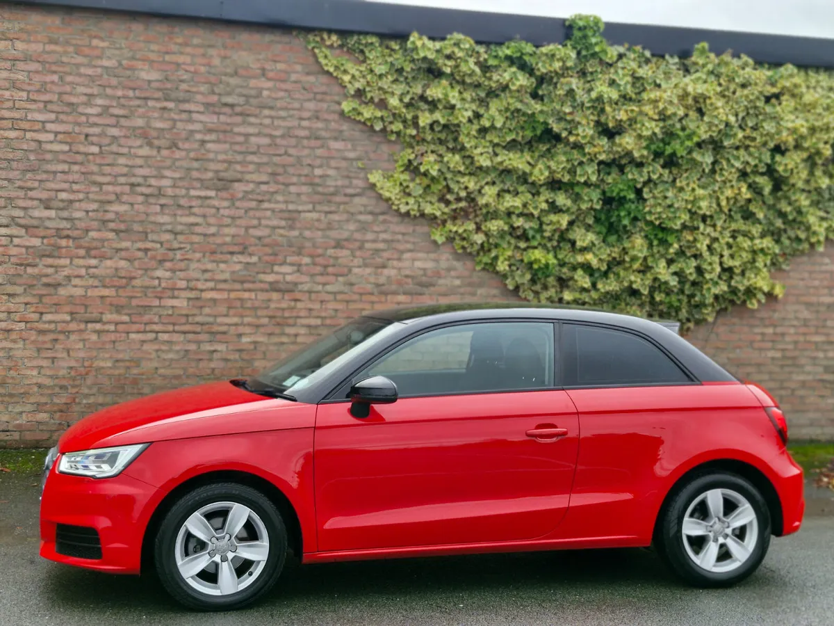 Audi A1 AUTOMATIC 1.0 PETROL - Image 3