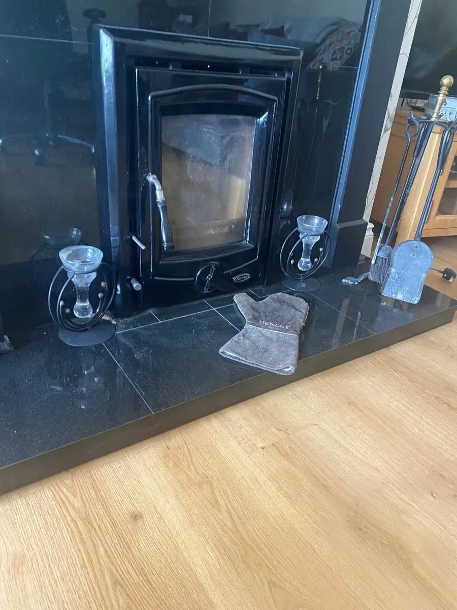 Fire Place surround and mantlepiece - Image 4