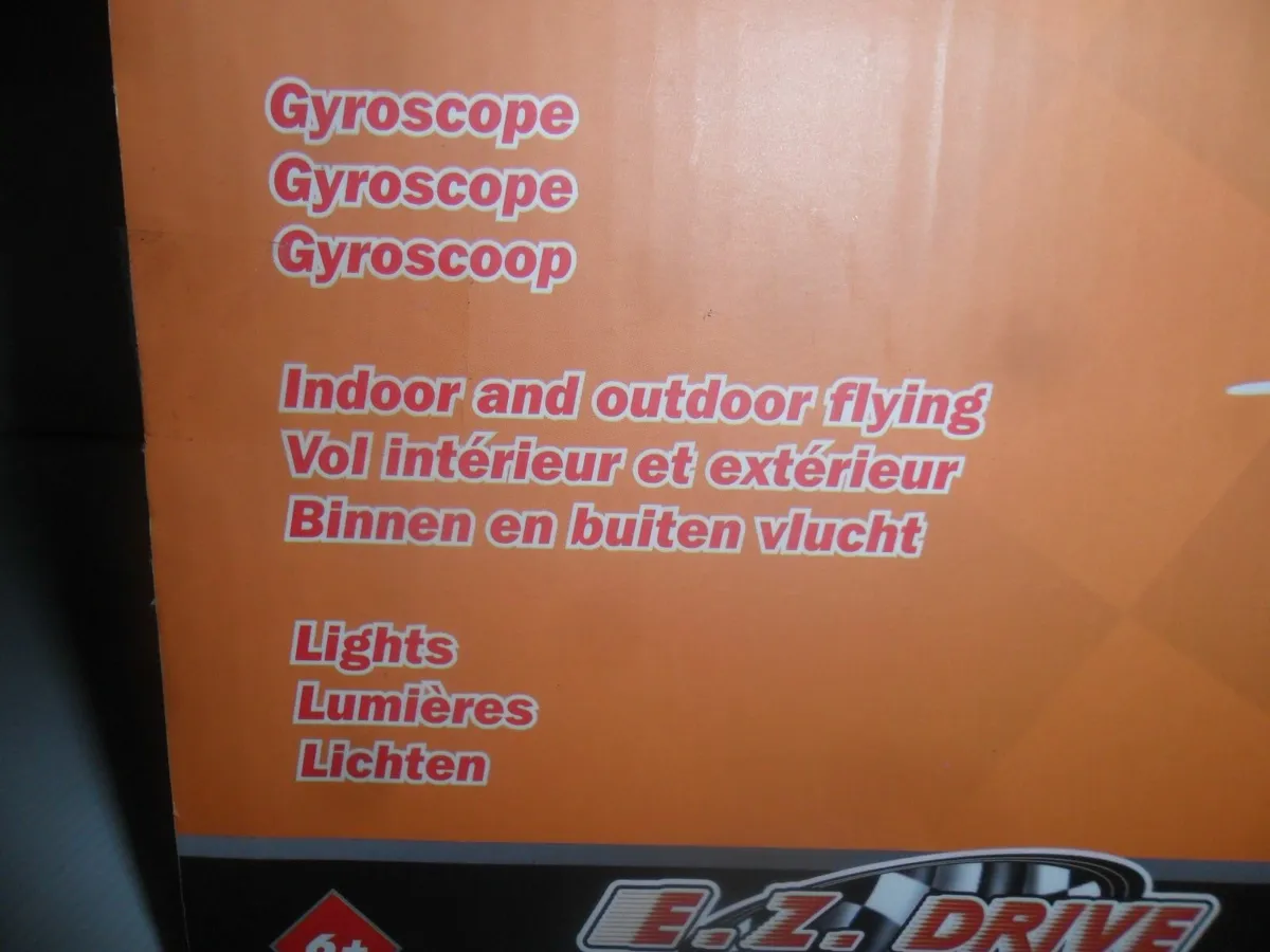 Remote controlled Helicopter - Image 4