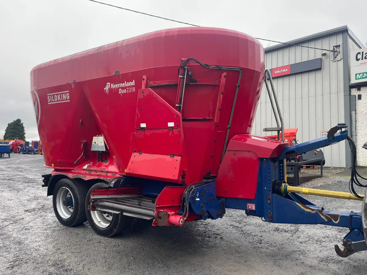 Siloking 22 CU Metre Tandem Axle Diet Feeder !! - Image 3