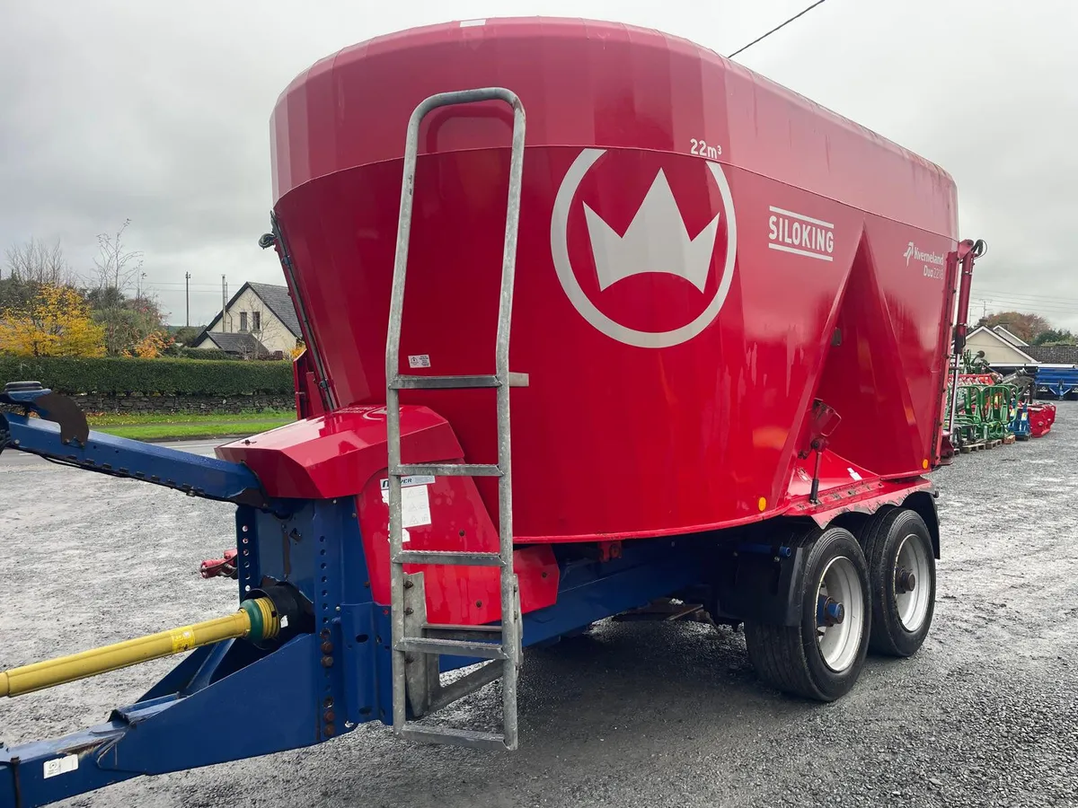 Siloking 22 CU Metre Tandem Axle Diet Feeder !! - Image 1