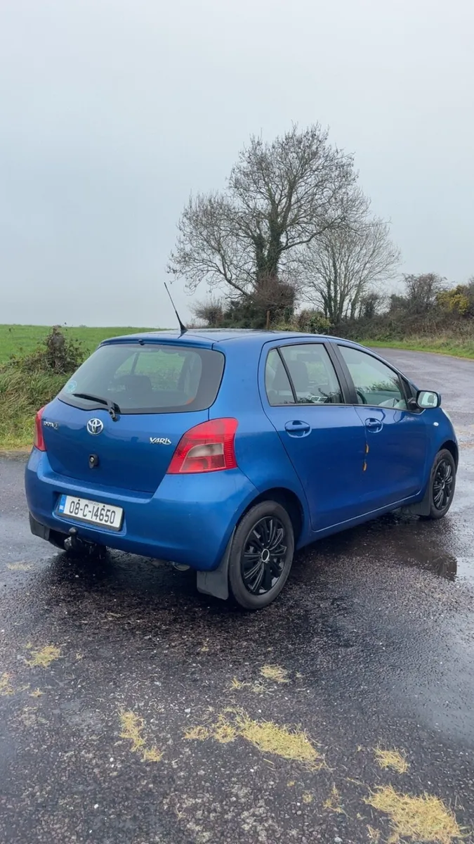 Toyota Yaris - Image 2