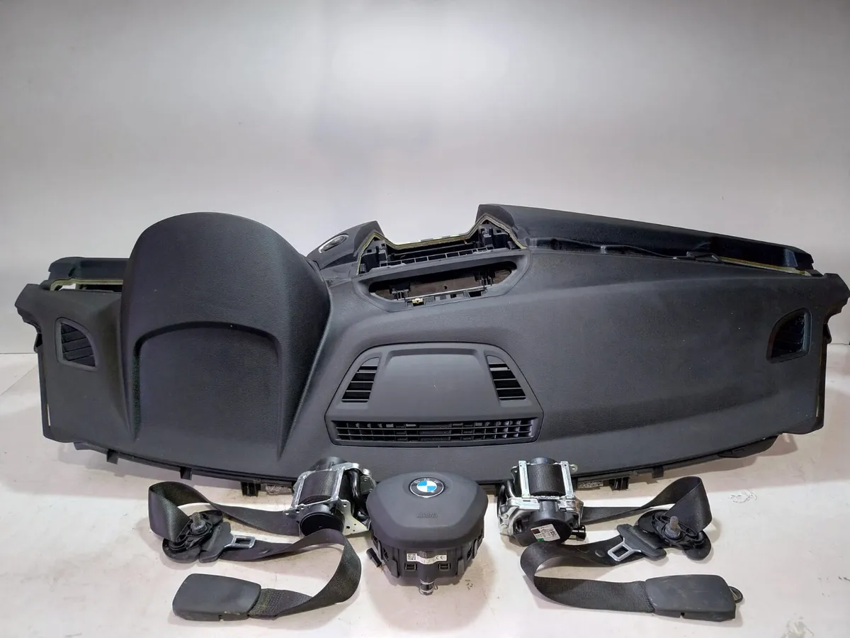 2018 BMW X1 Airbag Set - Image 1