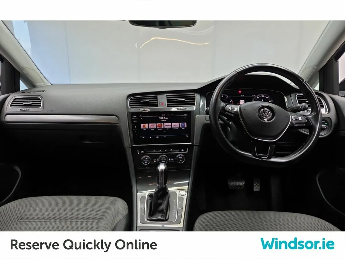 Volkswagen Golf 1.2 TSI Comfortline DSG - Image 4