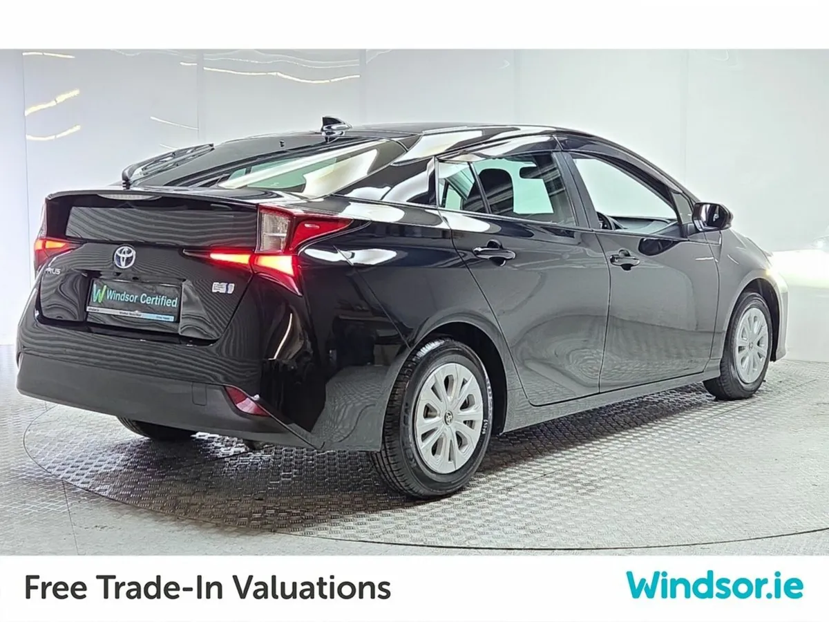 Toyota Prius Hybrid - Image 3