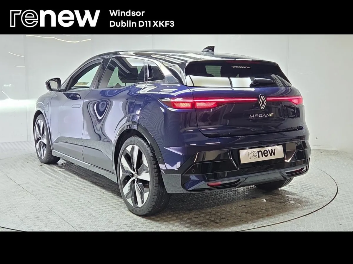 Renault Megane E-Tech EV60 220hp Techno - Image 4
