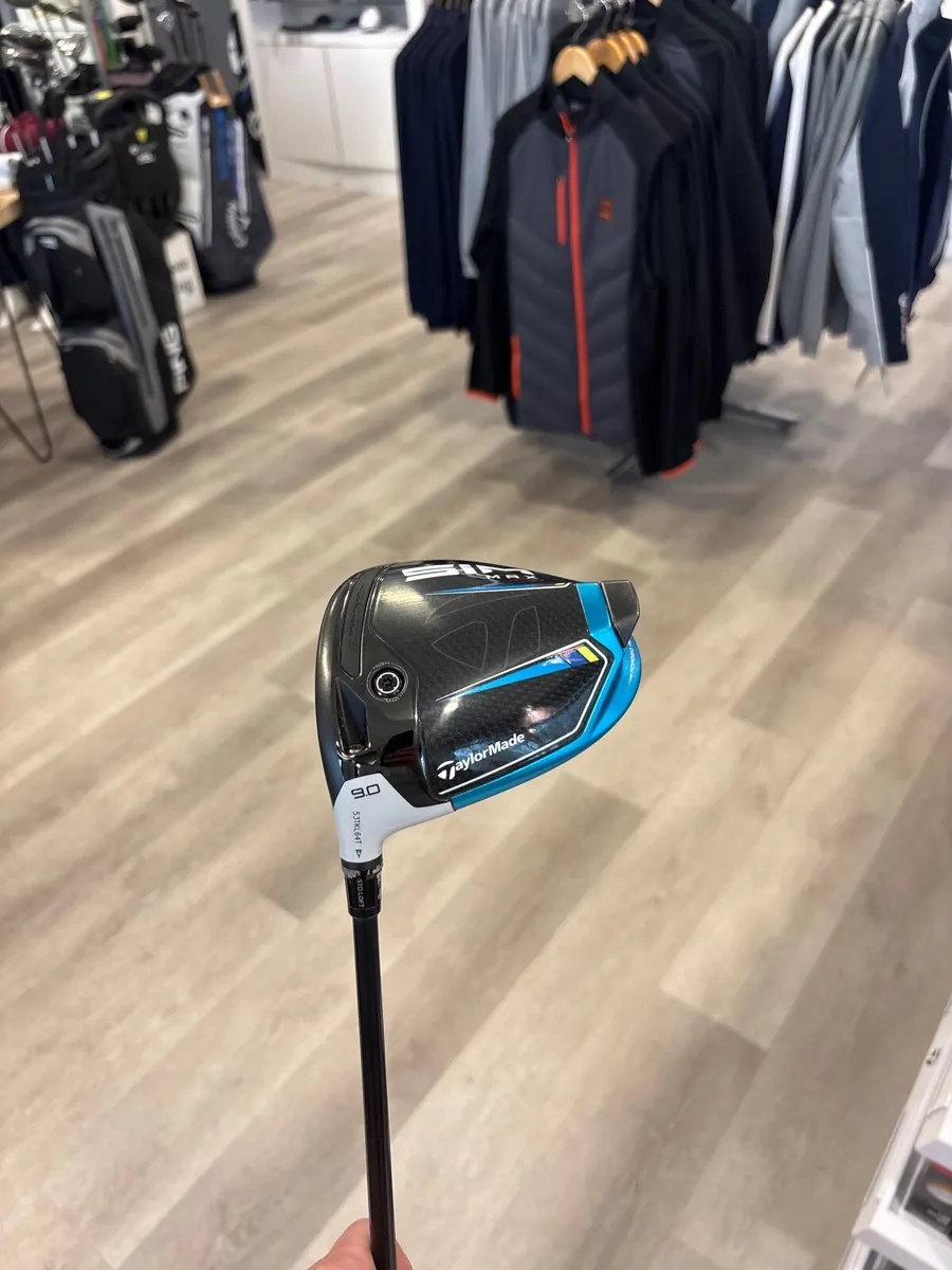 Taylor Made Sim2Max (LH 9.0 S Flex) - Image 1