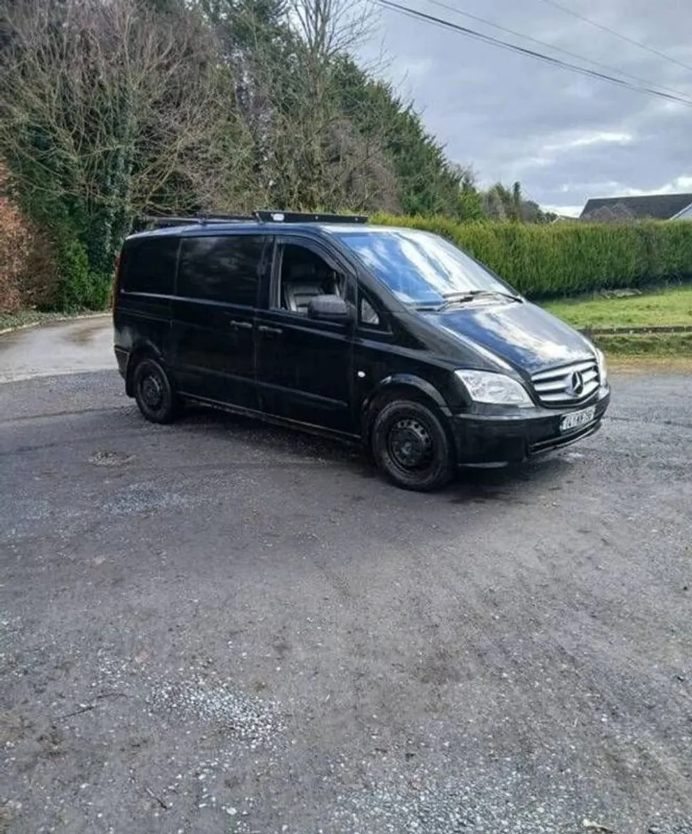 141 Mercedes Vito Swb - Image 3