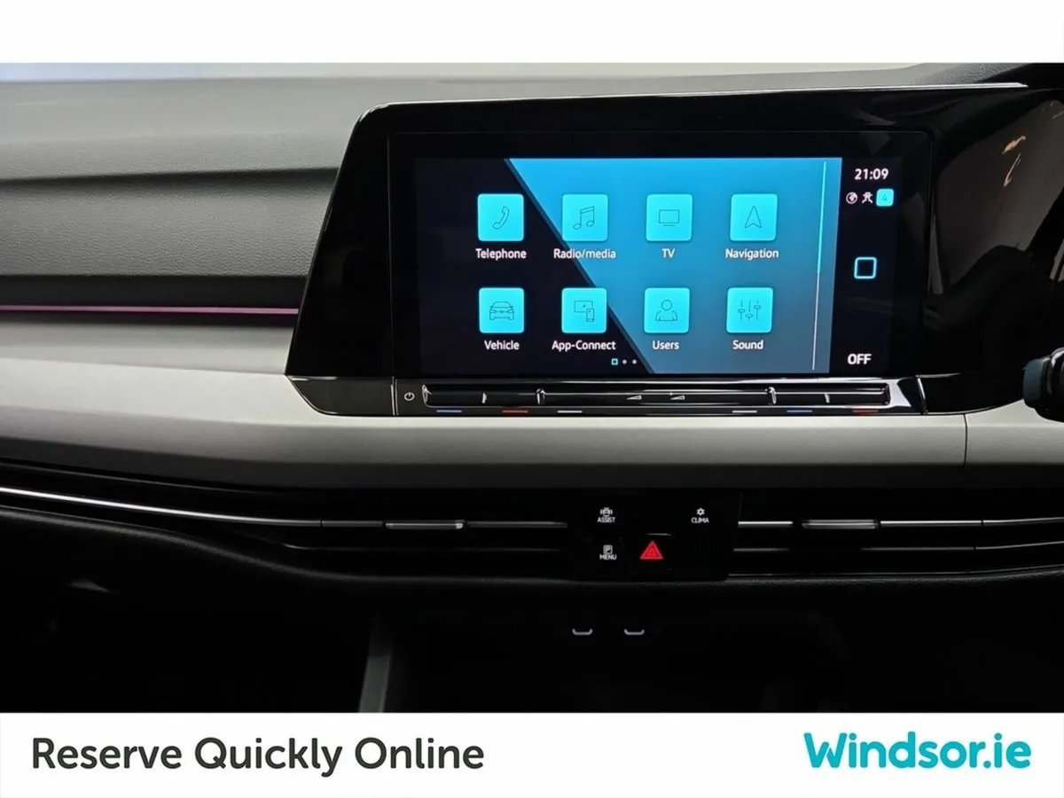 Volkswagen Golf 1.0 eTSI ACTIVE DSG - Image 4