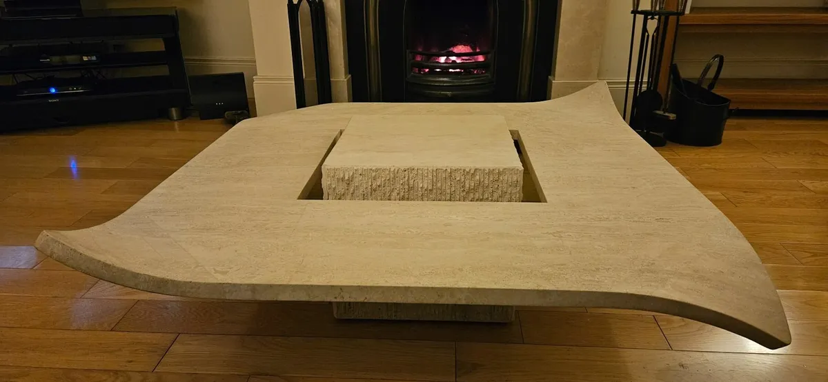 Coffee table - Image 1
