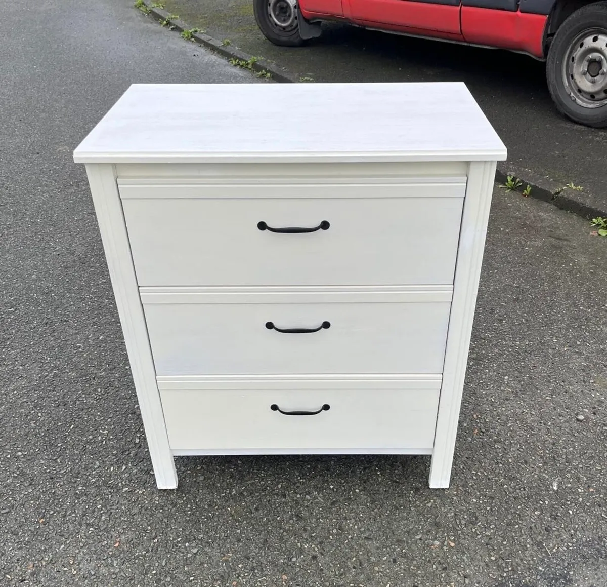White Chest of 3 8” Deep Drawers - Image 1