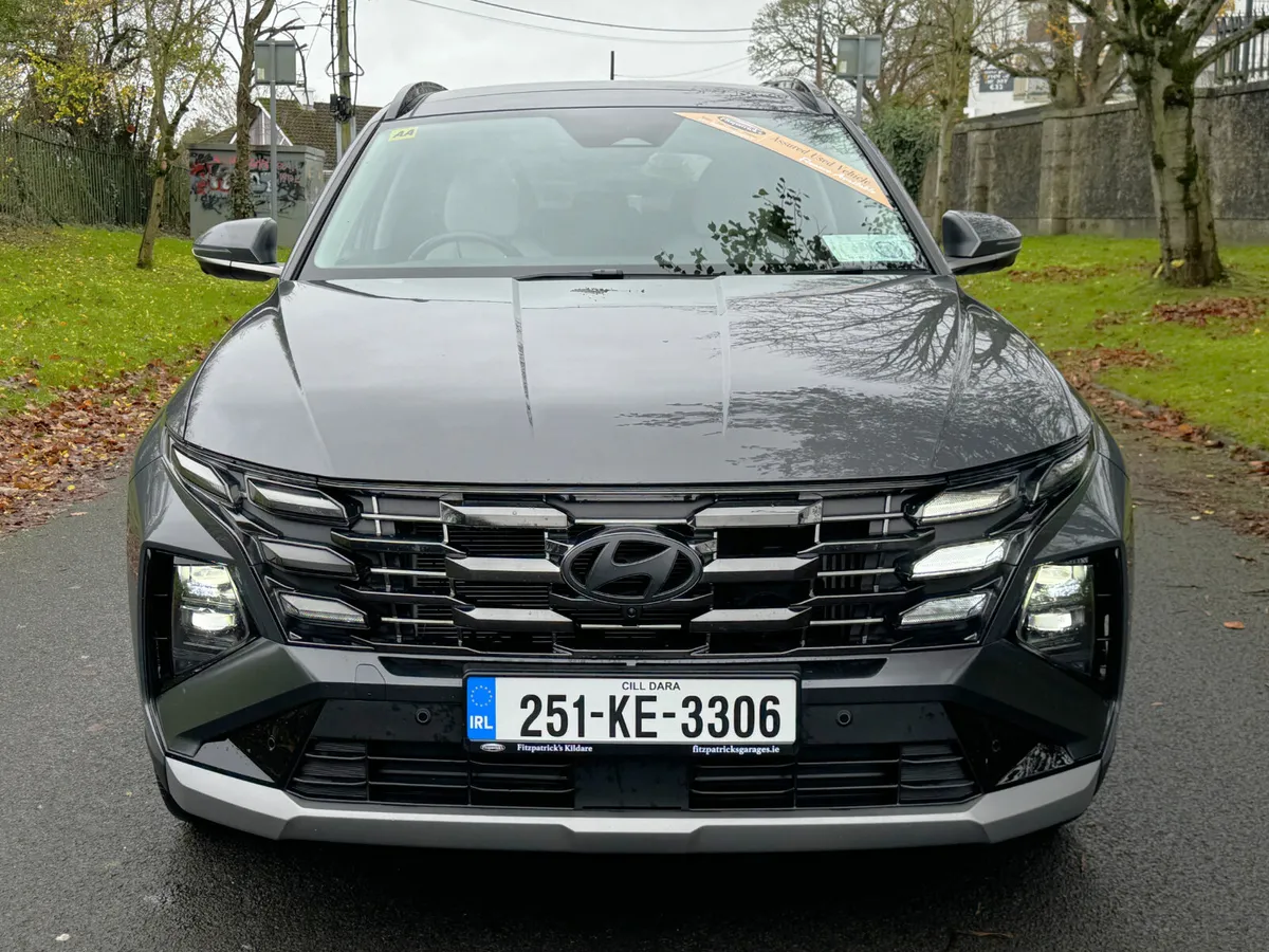 Hyundai Tucson Platinum PHEV - 2025 - Image 2