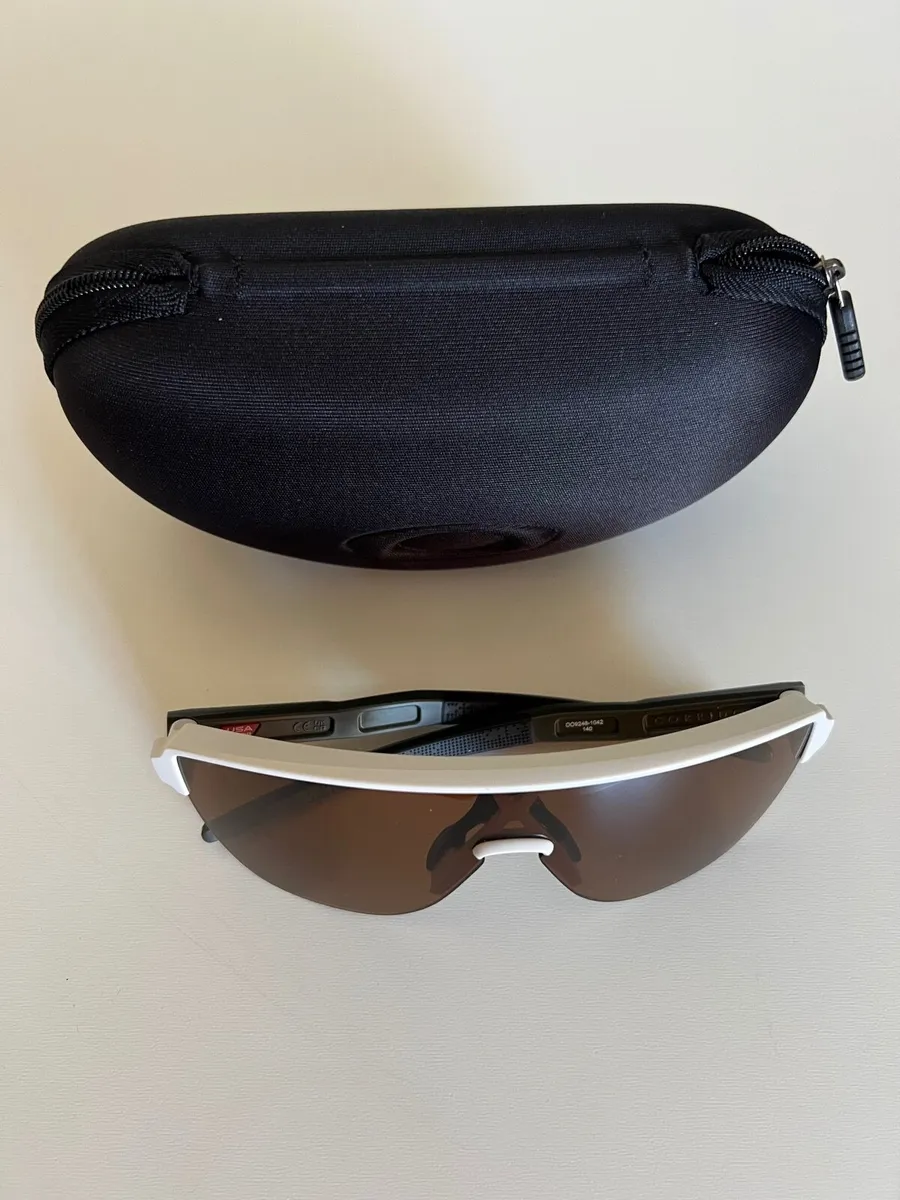 Oakley Corridor Latitude Collection - Image 3