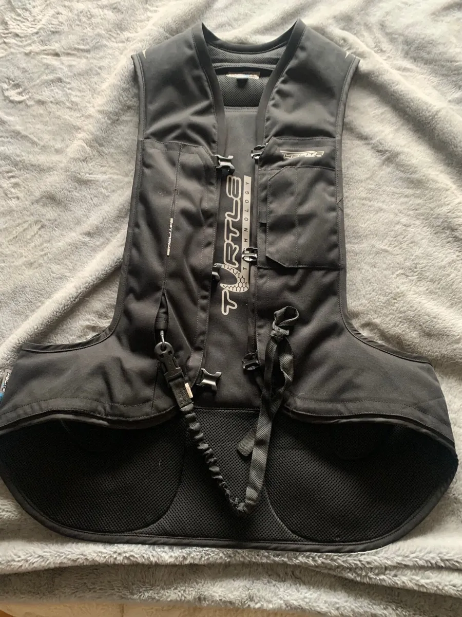Helite Turtle Airbag vest size XL and Medium - Image 1