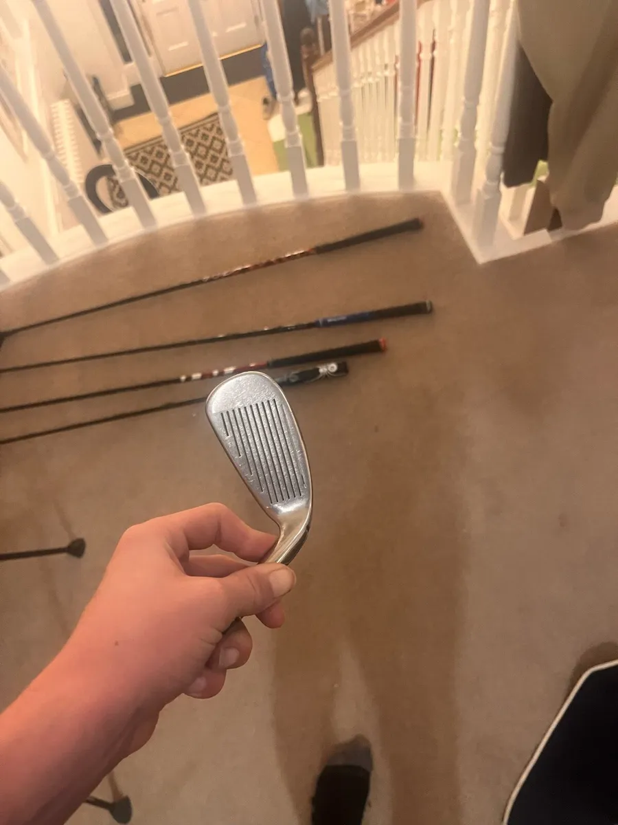 TaylorMade Stealth Irons Left handed - Image 3