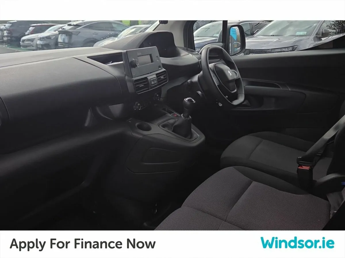 Peugeot Partner 1.5 BLUE HDI 75 PANELL - Image 4