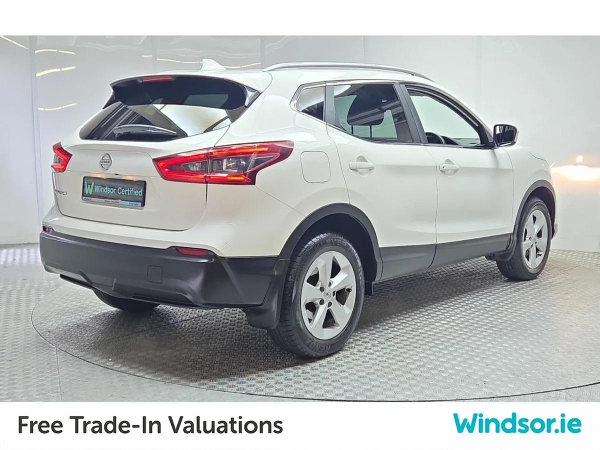 Nissan Qashqai 1.3 PET SV - Image 3