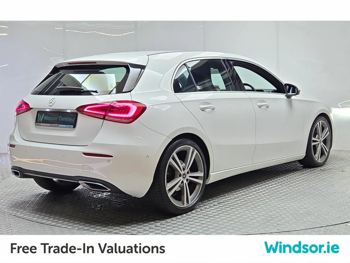 Mercedes-Benz A-Class 1.3 A180 STYLE - Image 3