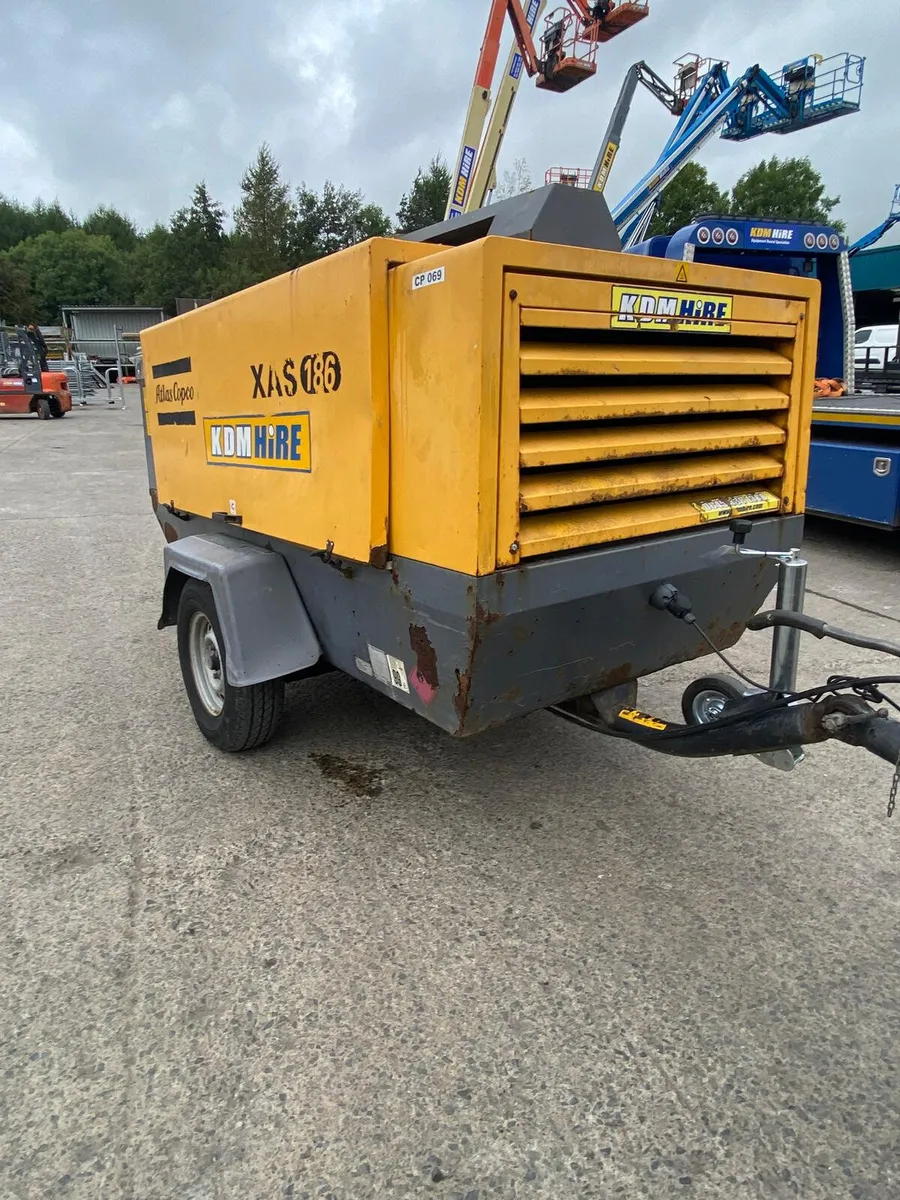 2014 ATLAS COPCO XAS186 400CFM COMPRESSOR - Image 1