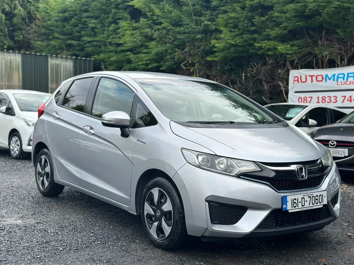 HONDA FIT 2016 LEATHER TOPSPECS - Image 3