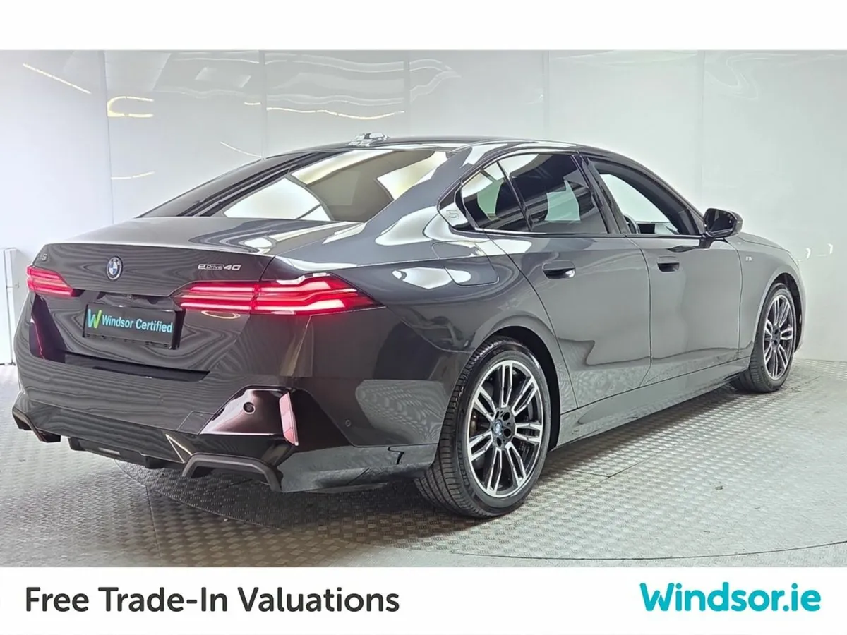 BMW i5 I5 E-Drive 40 M Sport Electric 83kWh - Image 3