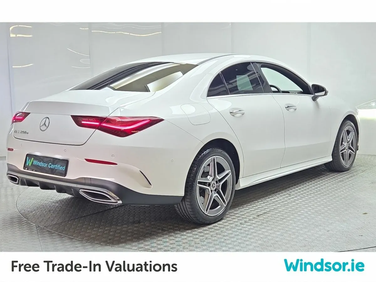 Mercedes-Benz CLA CLA 250E AMG Line Executive - Image 4
