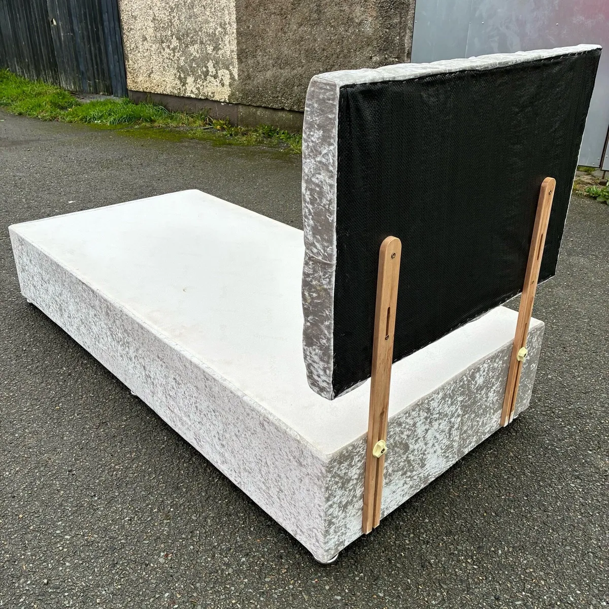 Single Crushed Velvet 💎 Bed & Mattress - Image 4