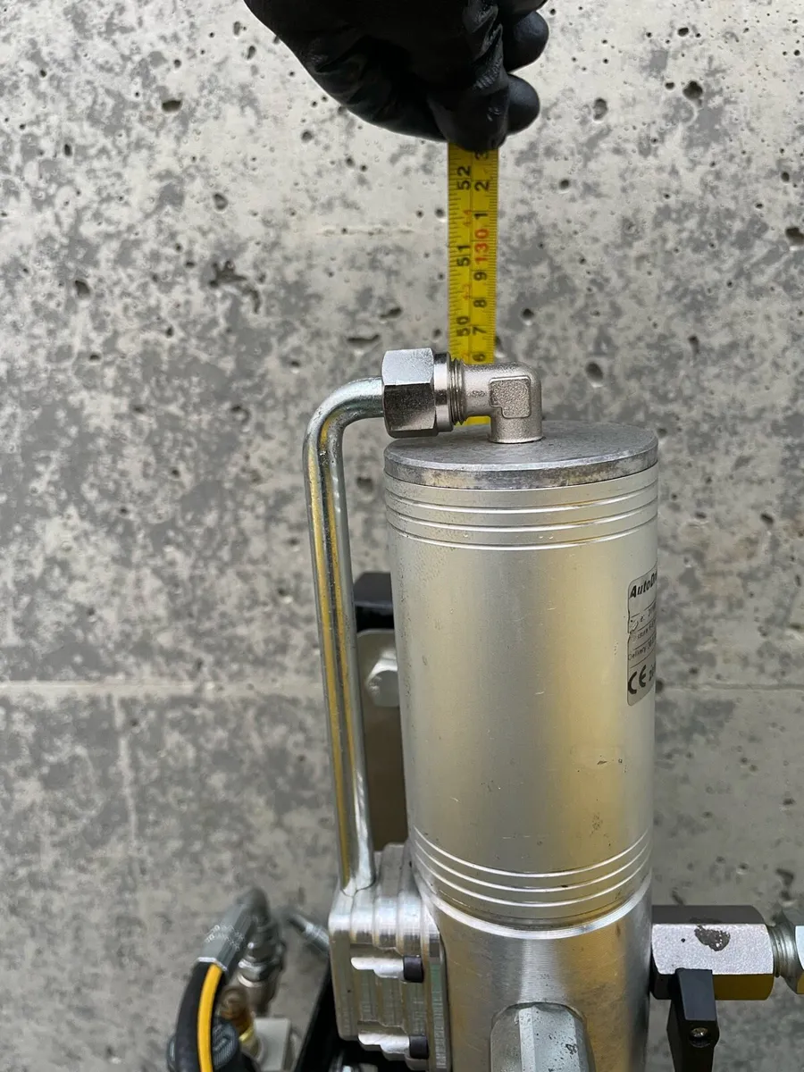 Auto Drain oil suction & dispenser - Image 4