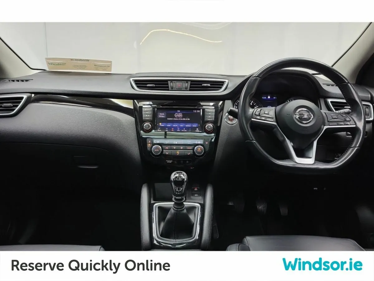 Nissan Qashqai 1.3 SV Premium Part Leather - Image 4