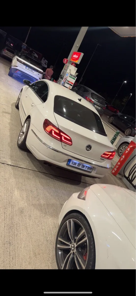 Volkswagen Passat CC - Image 4