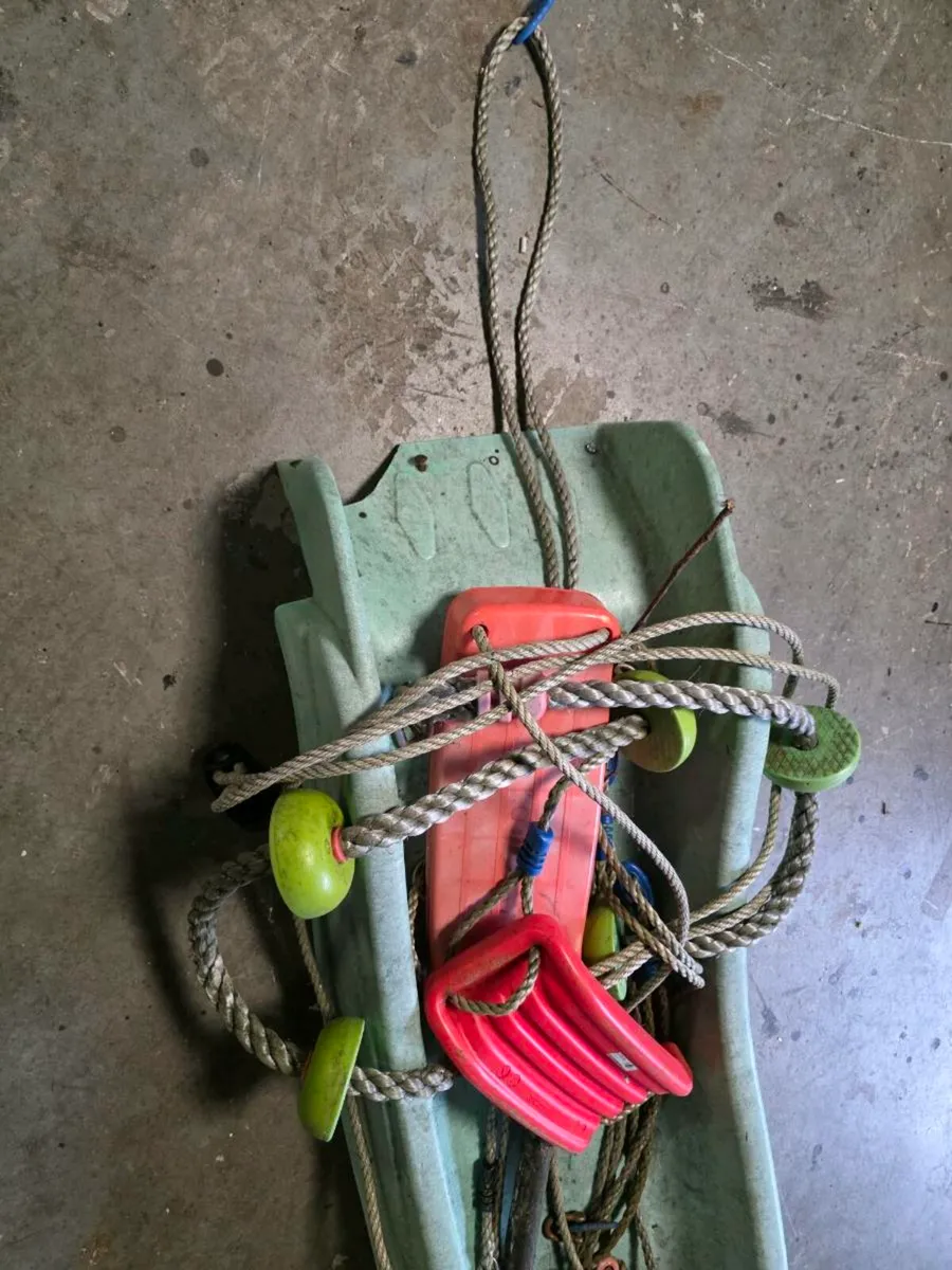 Swing and slide equipment - Image 2