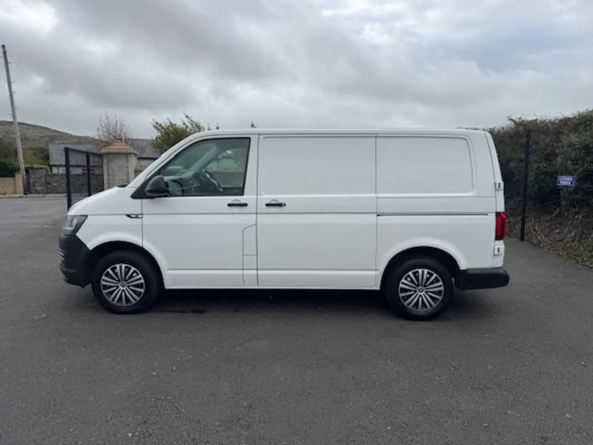Volkswagen Transporter Startline - Image 4