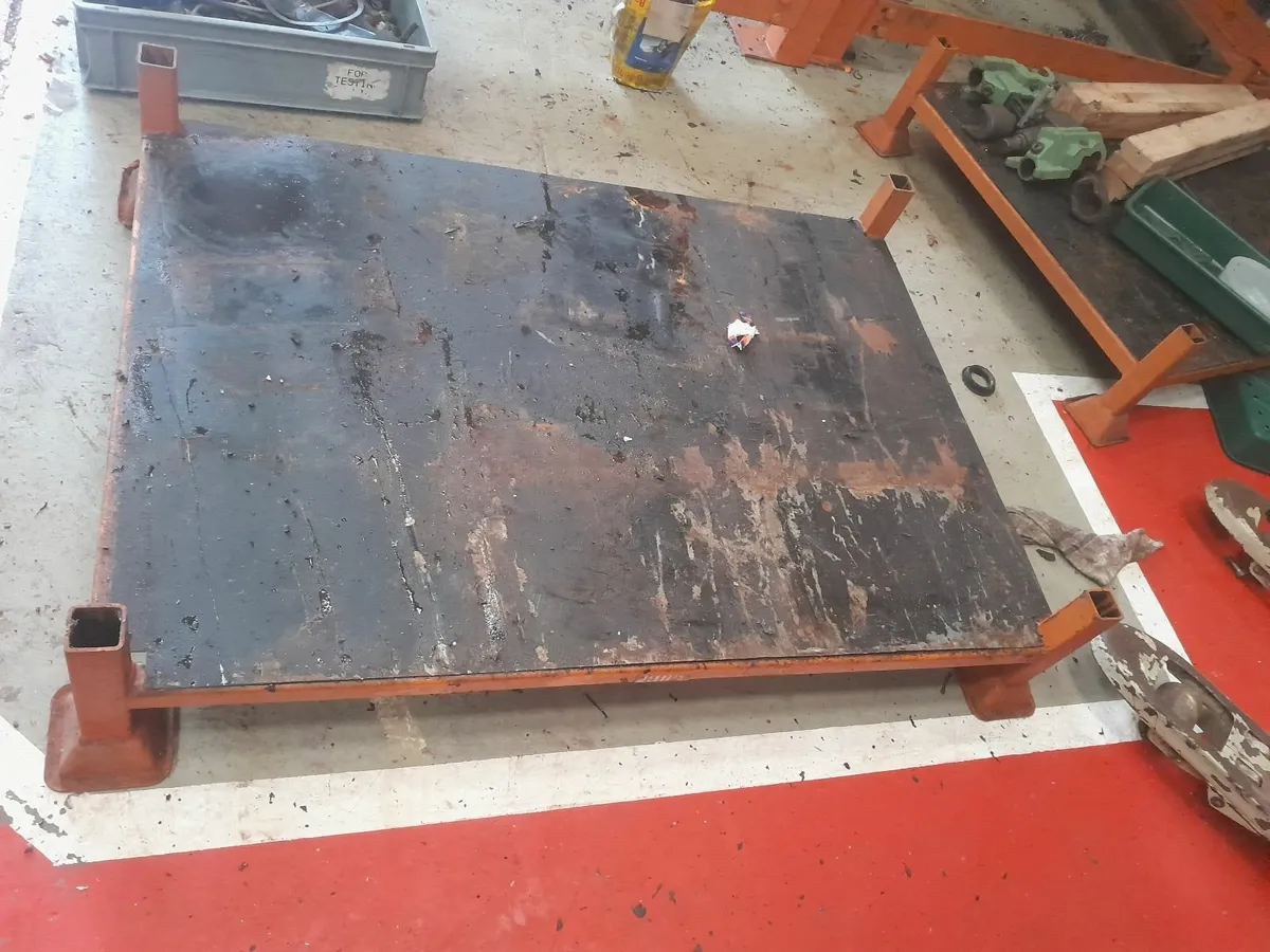 Heavy duty racking - Image 4