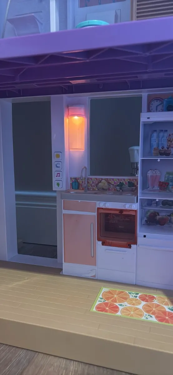 barbie dream house - Image 4