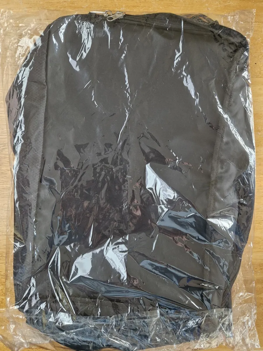 Portable Hanging Travel Rack Expandable - Image 1