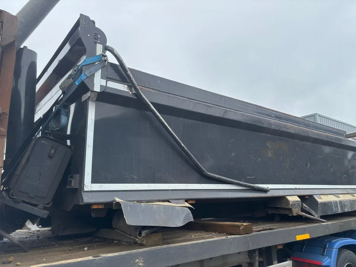 For Sale: 2 x Tipping Bodies - Image 2