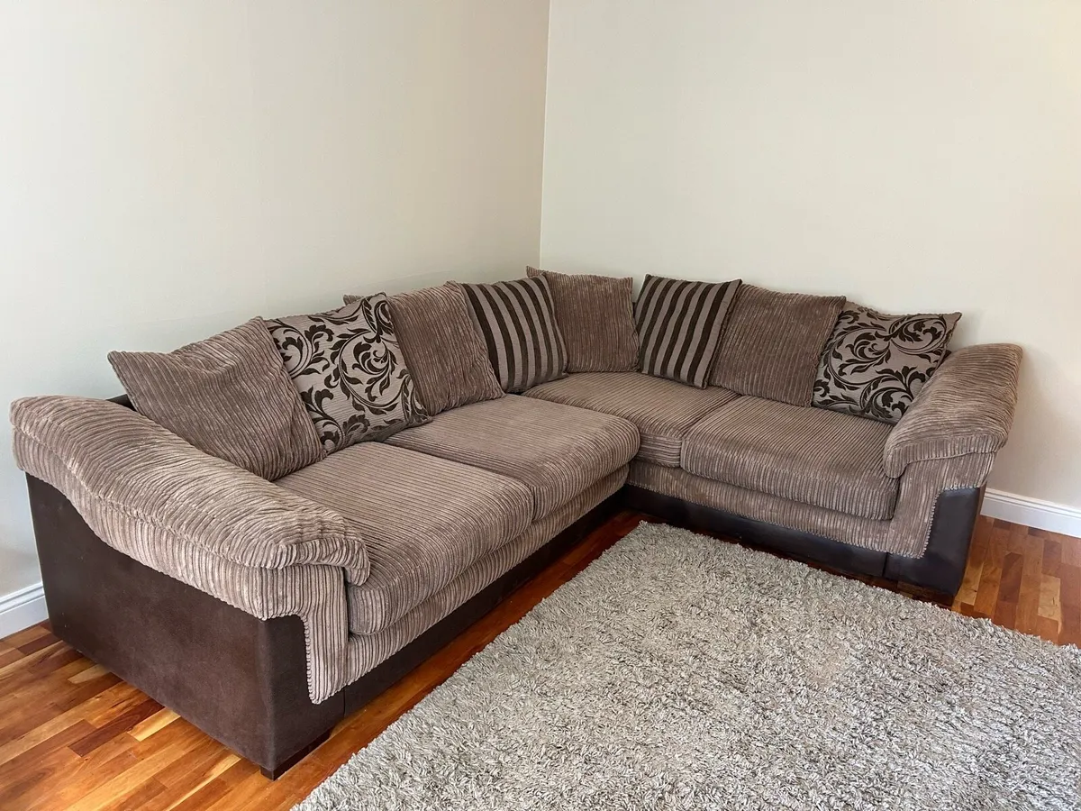 Corner sofa & Swivel chair - Image 2