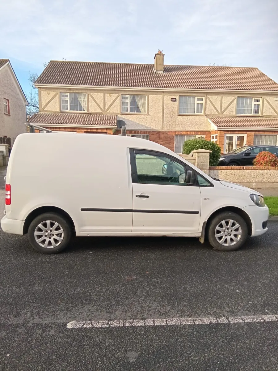 132 Volkswagen caddy tested till 26/03/26 - Image 3