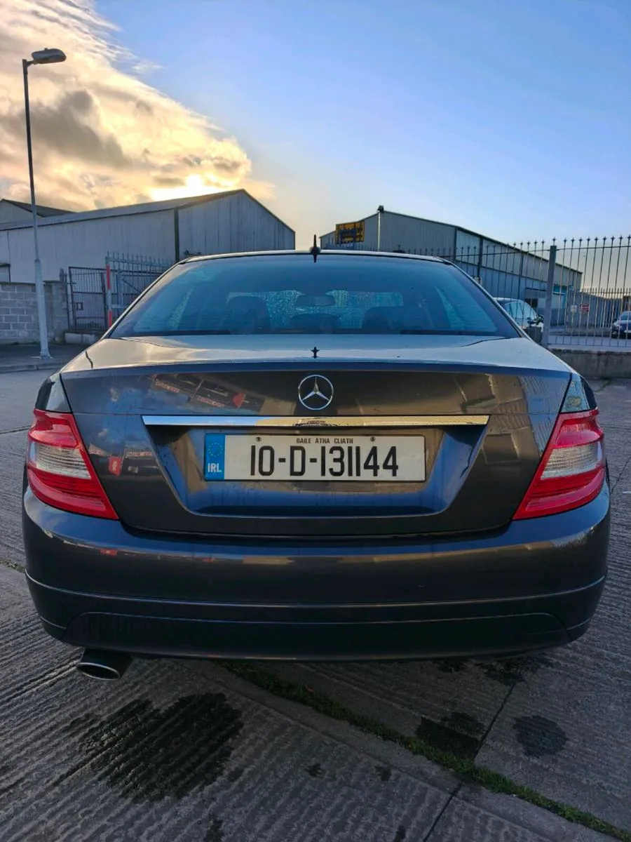 Mercedes Benz C220 2.1d blue efficiency 2010 - Image 4