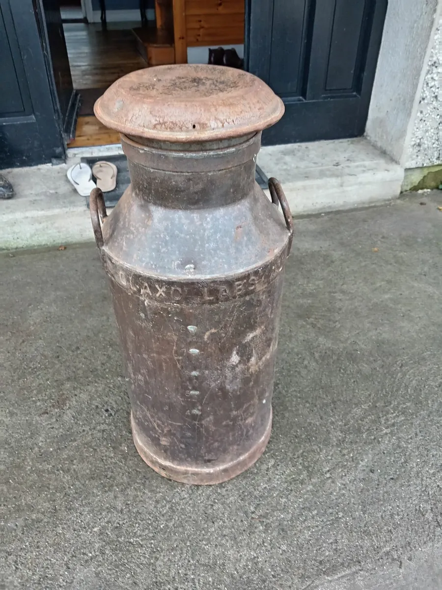 Old milk churn - Image 3