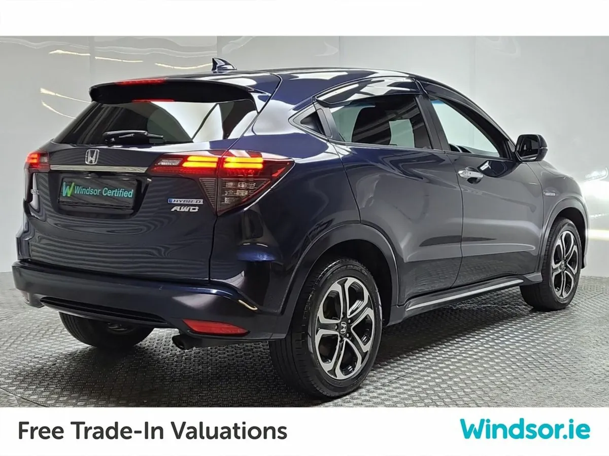 Honda Vezel 1.5 HYBRID AUTOMATIC - Image 3