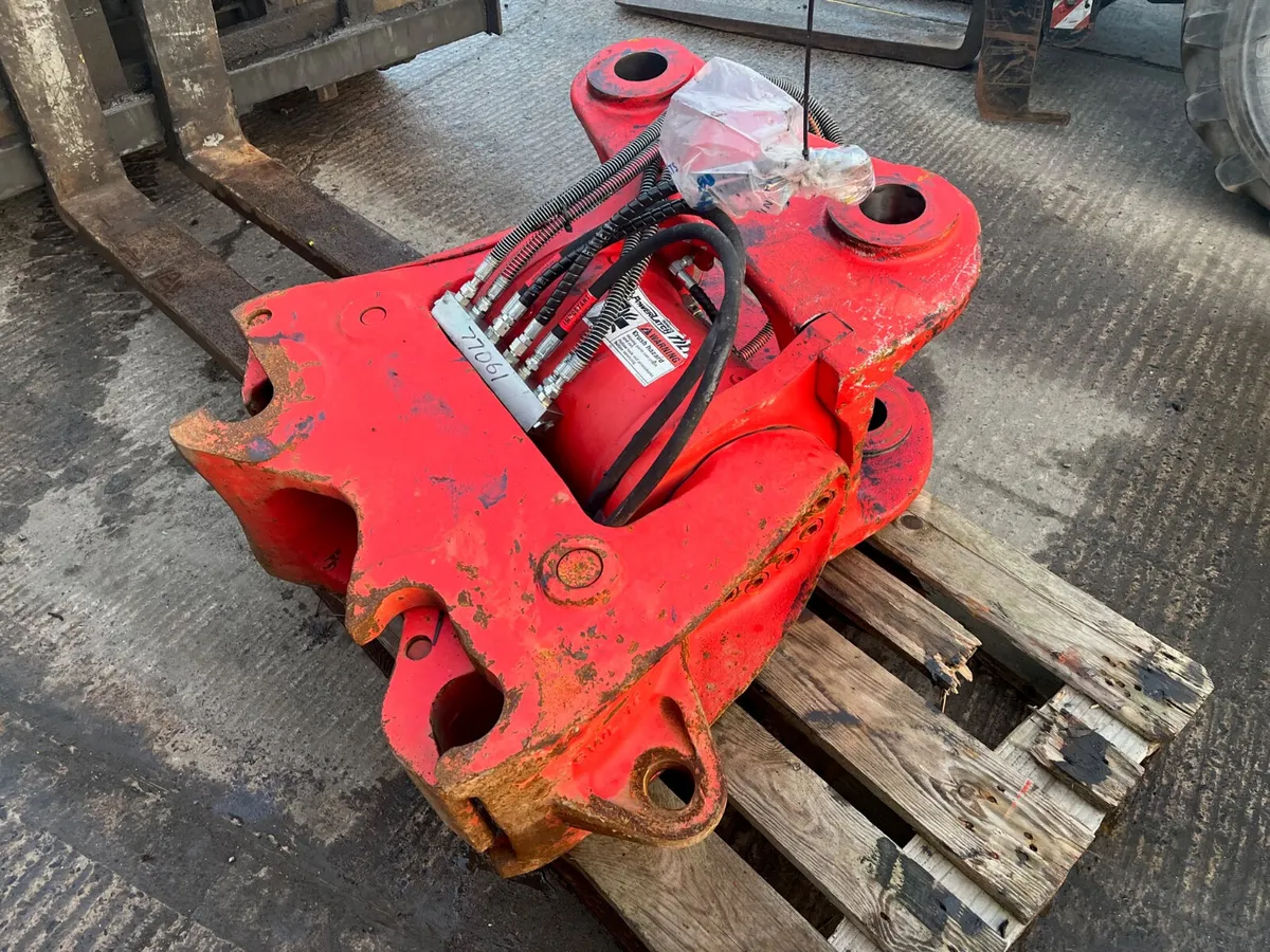 Miller Tilting Quick Hitch - Image 2