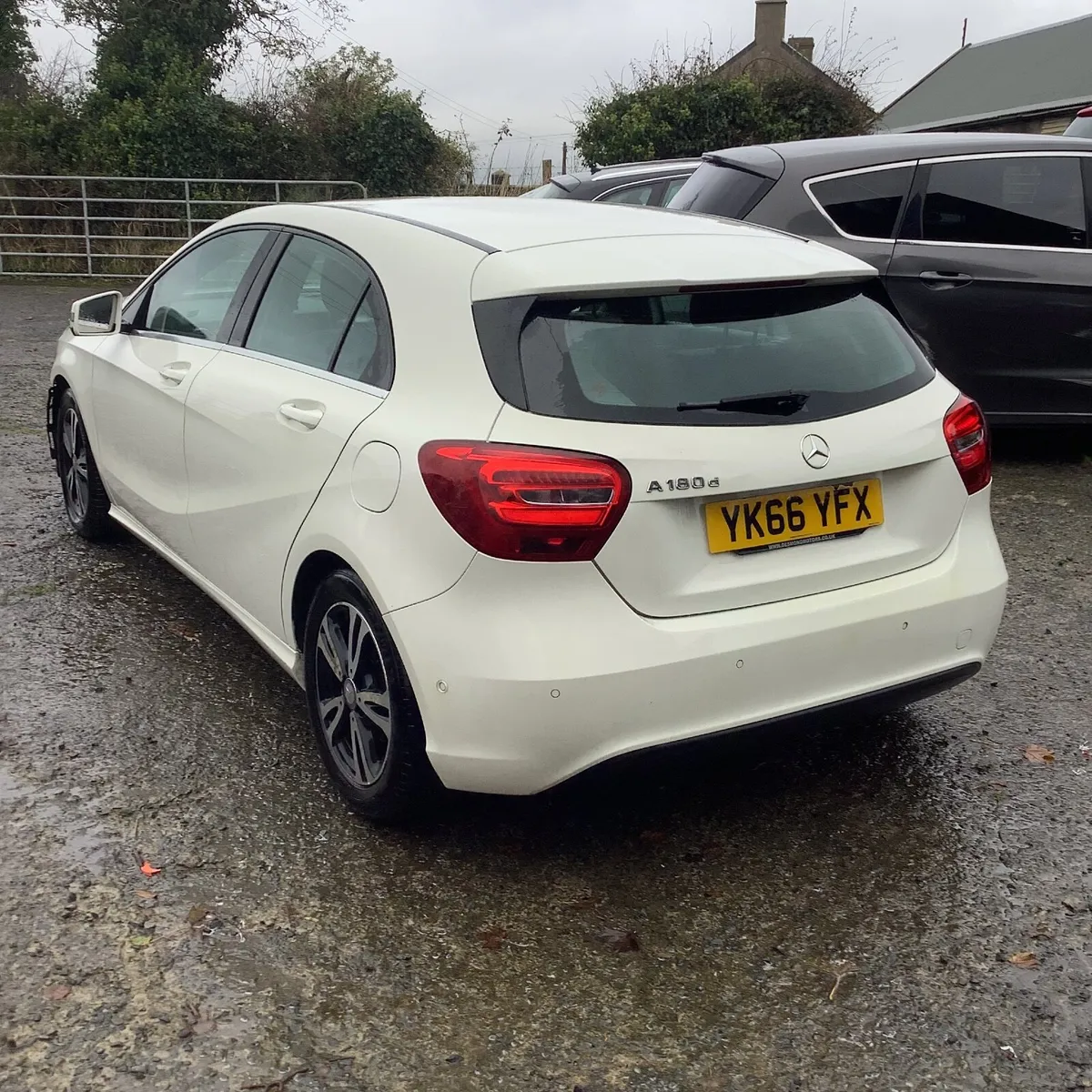 Mercedes a 180 se executive 1.5 diesel light damag - Image 1