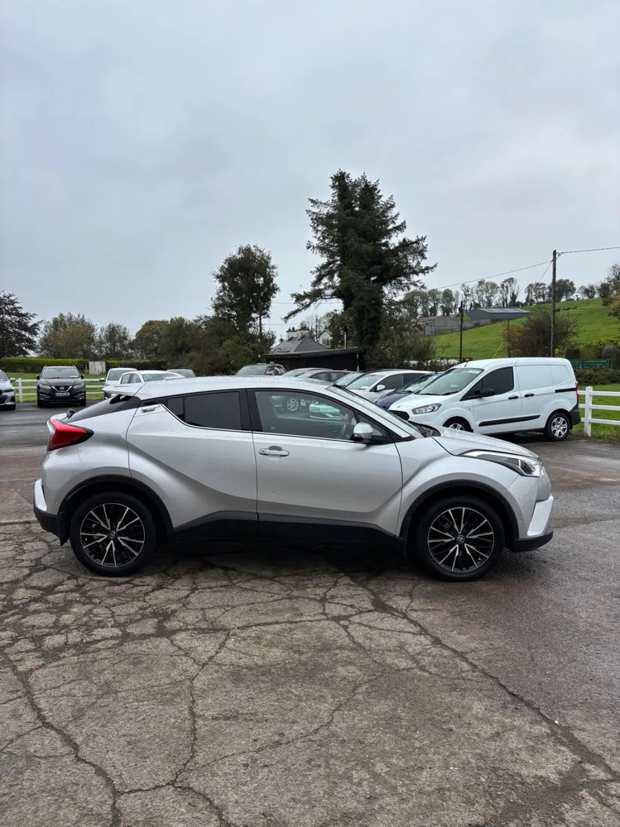 Toyota C-HR 2018 - Image 4