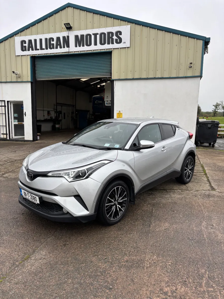 Toyota C-HR 2018 - Image 2