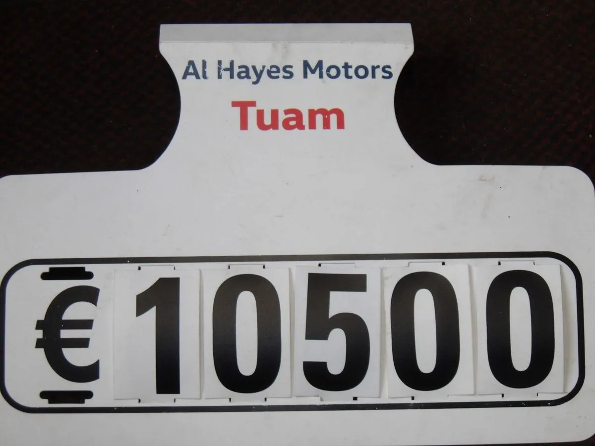 Volkswagen Tiguan 2.0 TDI 110BHP Life Leisure - Image 3