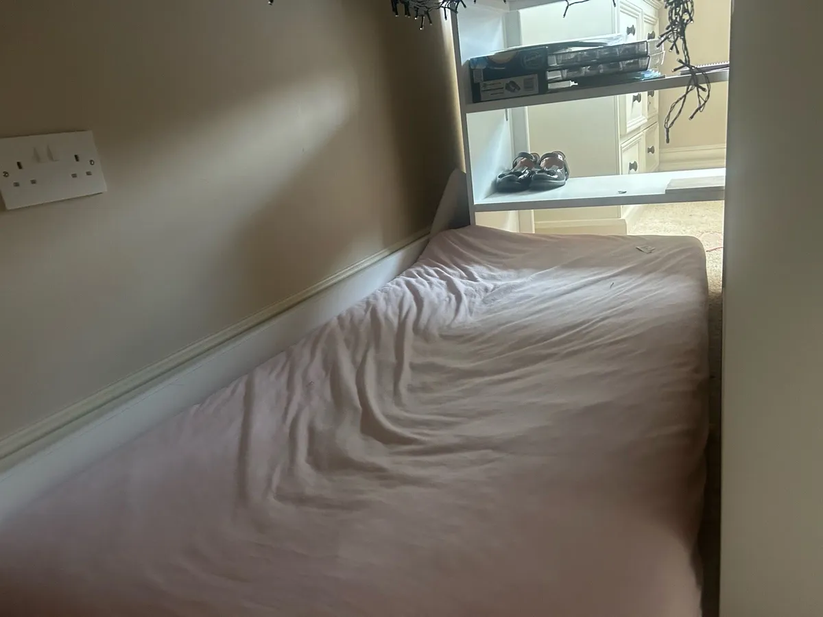 Mid sleeper bed - Image 4