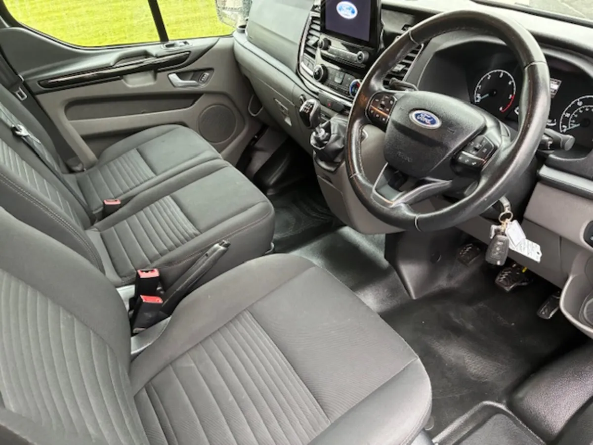 Ford Transit Custom Limited ** €215 VRT ** - Image 3